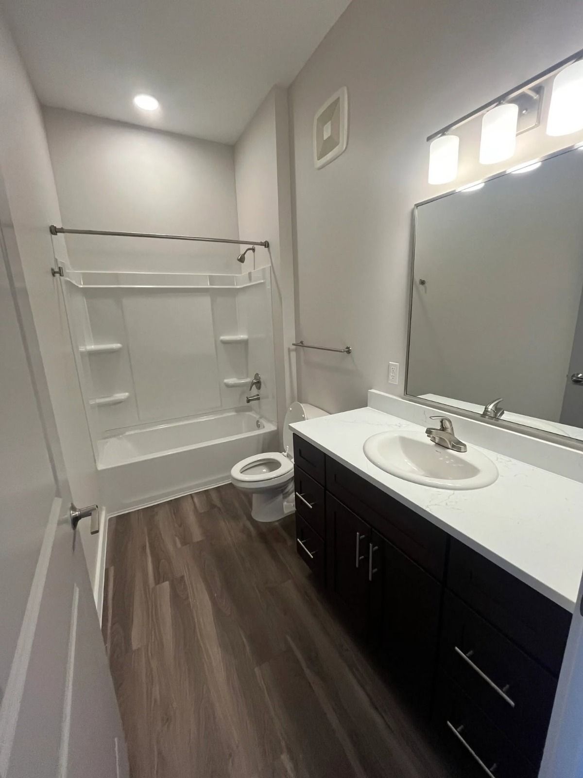 Woodring Apartments – Louisiana